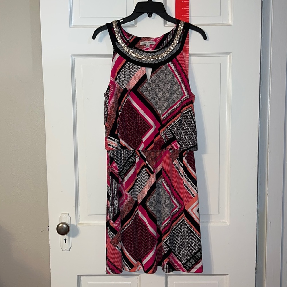 Fun Print Sleeveless Dress w beaded Detail at Neckline.